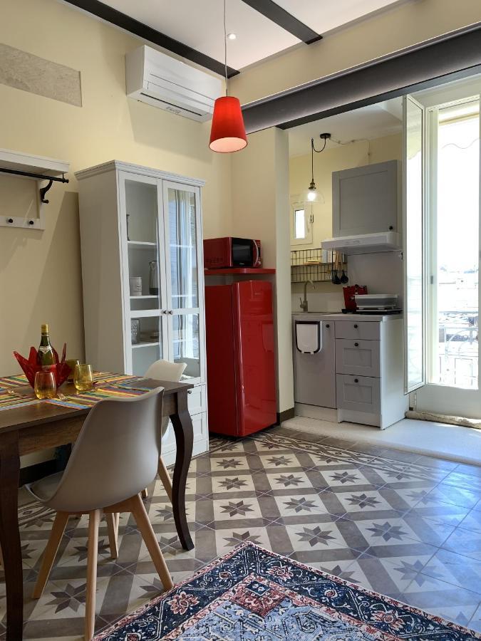 Piazza Fontana Luxury Bed & Breakfast Galatina Exterior photo